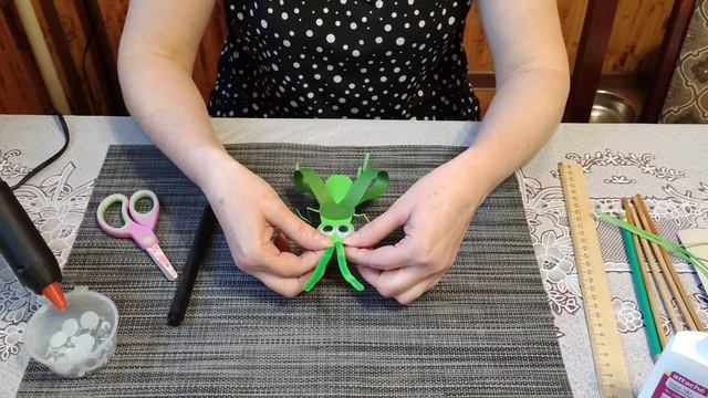 Мастер класс "Весёлые насекомые" смотреть онлайн