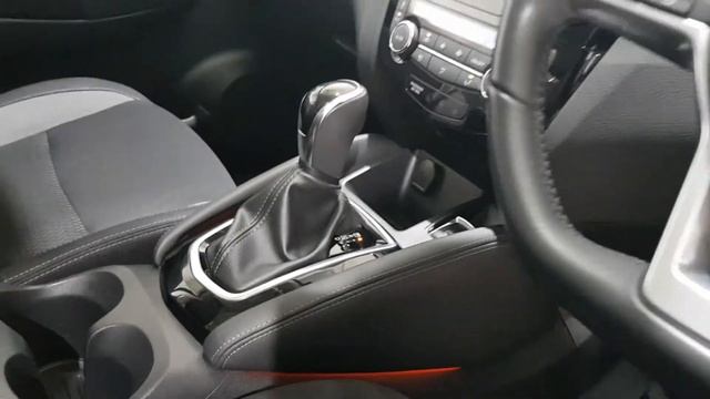182D8715 - 2018 Nissan QASHQAI 1.2 SV CVT 18 4DR AUTO 23,495 смотреть онлайн