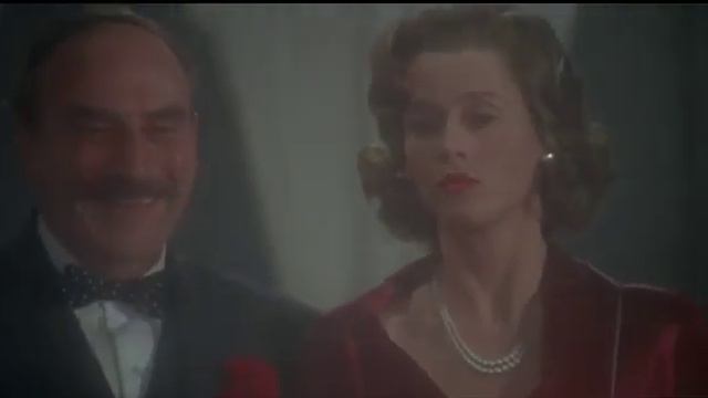 Meryl Streep in Julia - Film Scene 01 смотреть онлайн
