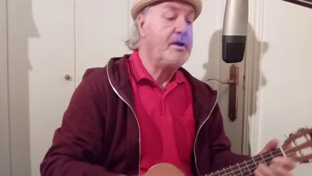 CAN'T BUY ME LOVE Beatles uke cover смотреть онлайн