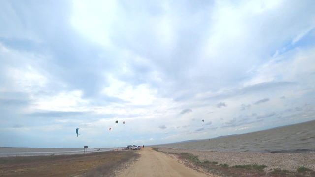 Станица Благовещенская.Коса Голенькая. Бугазская коса.Почему в море нефть. смотреть онлайн