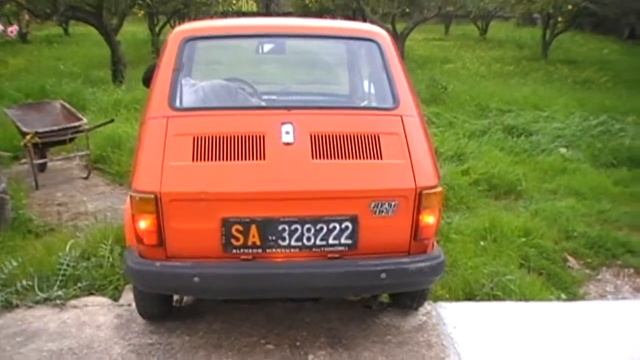 Driving Fiat 126 смотреть онлайн