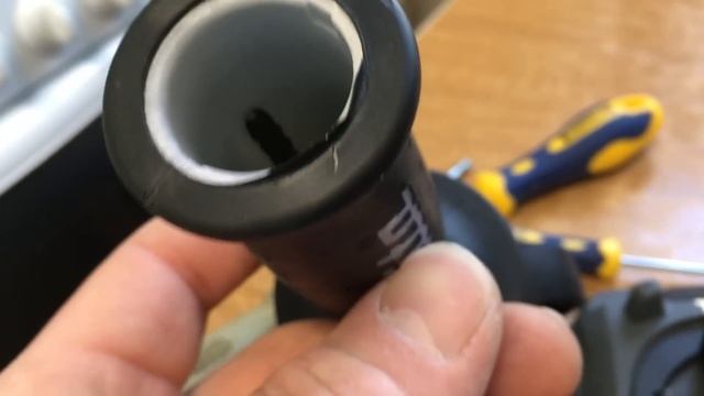 ВНИМАНИЕ! Китайское или цыганское говно! Перфоратор Makita HR 2470 FT.