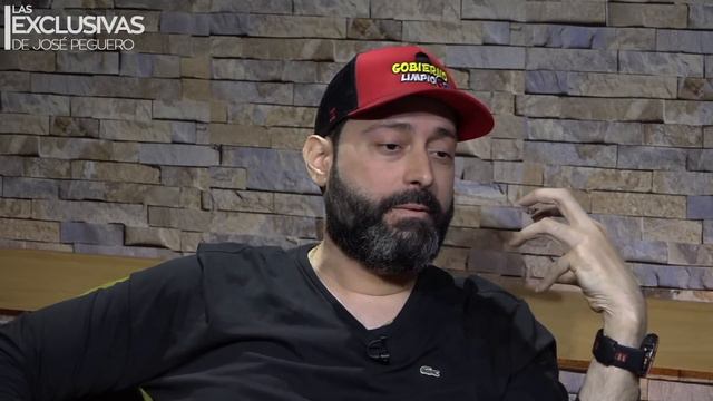 Carlos Rubio saca las garras a Leonel y a César el Abusador 1/2 смотреть онлайн