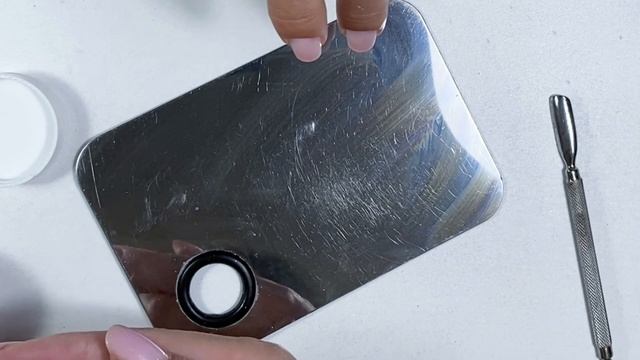 ИЗ ПИРОЖКОВ В ИДЕАЛЬНО ТОНКИЕ НОГТИ смотреть онлайн