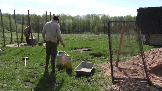НА ХУТОРЕ КЛАДЕМ ПЛИТКУ В БАНЕ / СОСЕДУ ИЗ ГЕРМАНИИ БУТЫЛОЧКА / ПОЕХАЛИ ЗА СТРОЙМАТЕРИАЛАМИ В ГОРОД смотреть онлайн