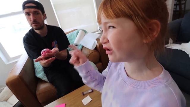 PET SPA in a POOL ? Adley & Dad animal day care! Swimming with Fish and Turtles in the backyard! смотреть онлайн