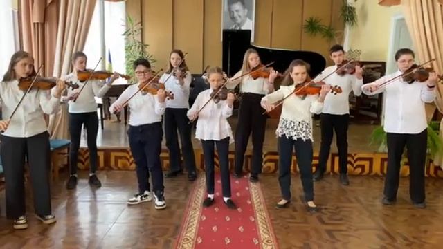 Л.Шукайло Карусель,Ансамбль скрипалів смотреть онлайн