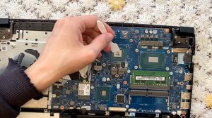 Acer Nitro 5 - ЗАМЕНА ТЕРМОПАСТЫ СВОИМИ РУКАМИ В ДОМАШНИХ УСЛОВИЯХ (2023)