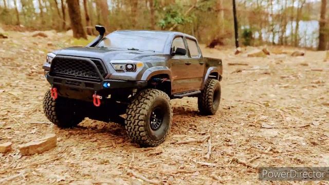 ELEMENT RC KNIGHT RUNNER 4X4 OFFROAD смотреть онлайн