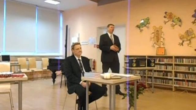 Egila Dambja grāmatas ''Mirkļa gūstā'' prezentācijā RCB смотреть онлайн