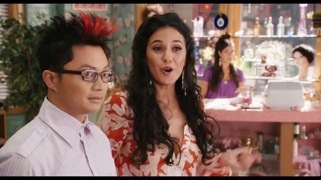 Не шутите с Зоханом - трейлер на русском! смотреть онлайн