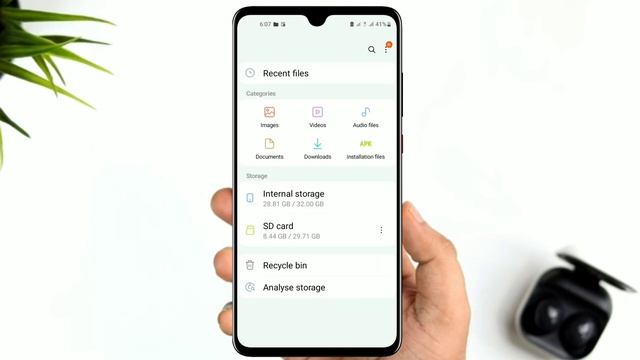 Samsung phone storage full problem l Storage Space Running out Problem solved 100% l Storage proble смотреть онлайн