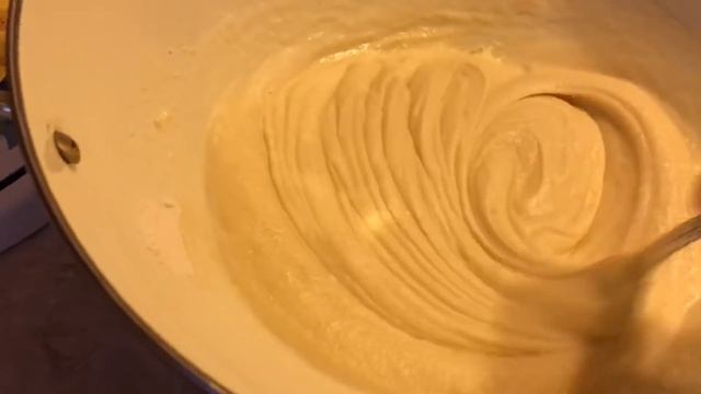 Отмечаем праздник / готовлю всеми любимый пирог смотреть онлайн