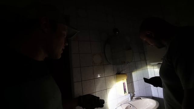 LOSTPLACE : ALLES NOCH DA ! 2002 WURDE DIESES KNEIPEN HOTEL AUFGEGEBEN?? | ItsMarvin смотреть онлайн