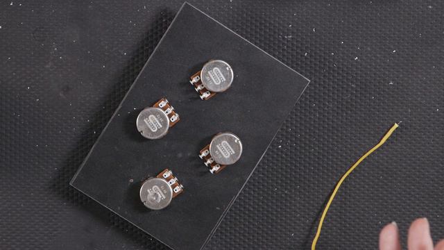Guitar DIY - Soldering Wires to Back of Potentiometers смотреть онлайн