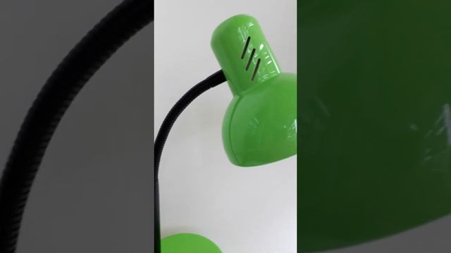 24pd. Лампа настольная на подставке. Цвет зелёный яркий смотреть онлайн