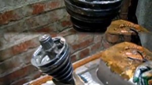 Замена пыльника шарнира равных угловых скоростей (ШРУС) на автомобиле Toyota Land Cruiser Prado 120