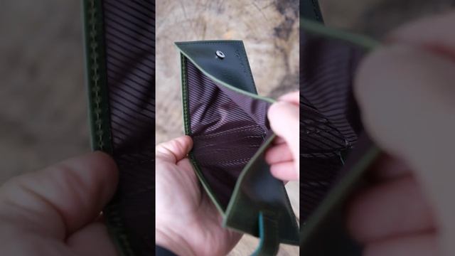 Зеленый портмоне Канзас из натуральной кожи PullUp смотреть онлайн