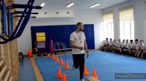 Физическая культура "Прохождение полосы препятствий", Школа России,1 класс,Бутенко Алексей Сергееви