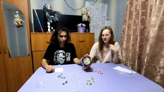 Играем в игру, "кто смелый"! Едим конфеты с рандомными вкусами ? ? ? ? смотреть онлайн