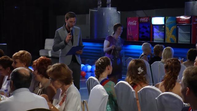 ВЫПУСКНОЙ Банкет (отрывок) 1 камера смотреть онлайн