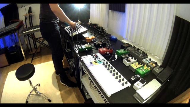 Dub Session: Vermona DRM1 MKiii Through FX Pedals (Strymon, TC Electronic, Joyo, Artec) смотреть онлайн