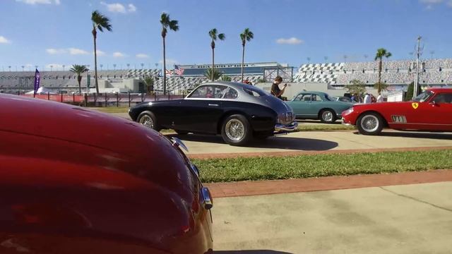 Dino Ferrari. GTB. 612. 335 s. 412 s. 250 GT | Ferrari Finali Mondiali - 2016 :Vid8 смотреть онлайн