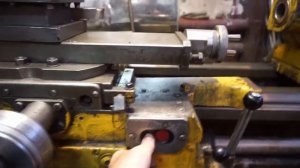 Включение  подач на станке 16к20