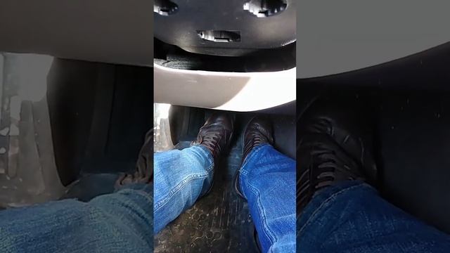 Jaguar F pace Service reset.. смотреть онлайн