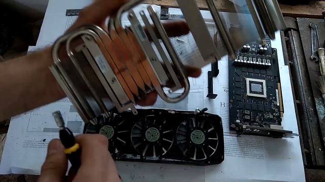 Чистка Asus R9 390 смотреть онлайн