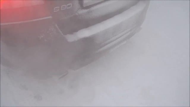 Volvo S80 4.4 V8 AWD смотреть онлайн