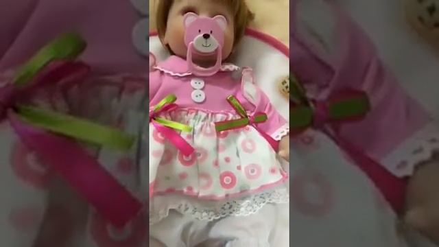 Кукла Мини Реборн девочка в платье смотреть онлайн