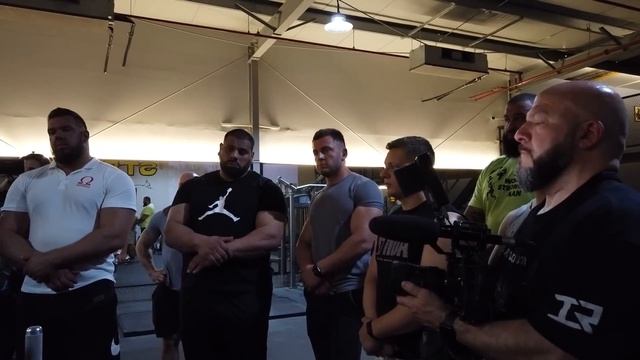 Footage From Levan Saginashvili Vs Devon Larratt Match [with Subtitles]