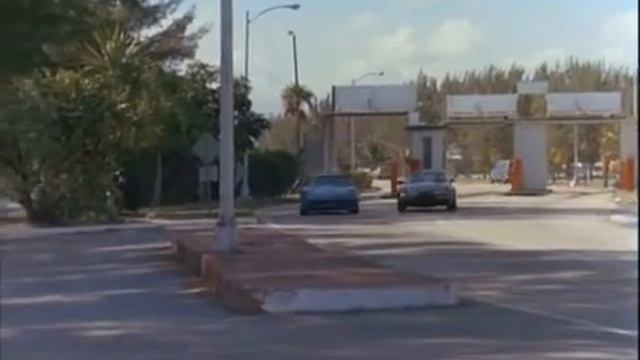 Miami Vice - Home Invaders (Funny chase) смотреть онлайн