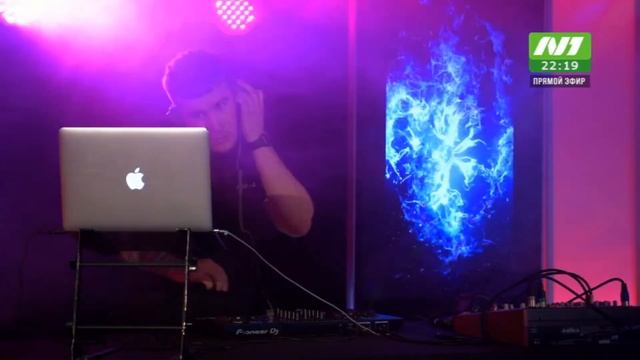 ДиджейNя - DJ's: Triple A & Bruit Blanc - Нижневартовск смотреть онлайн