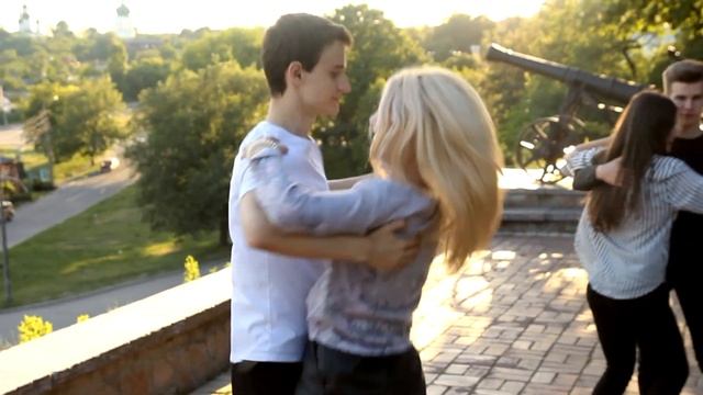 Выпускной 2018, Школьный вальс - клип, Школа № 02, г.Чернигов смотреть онлайн