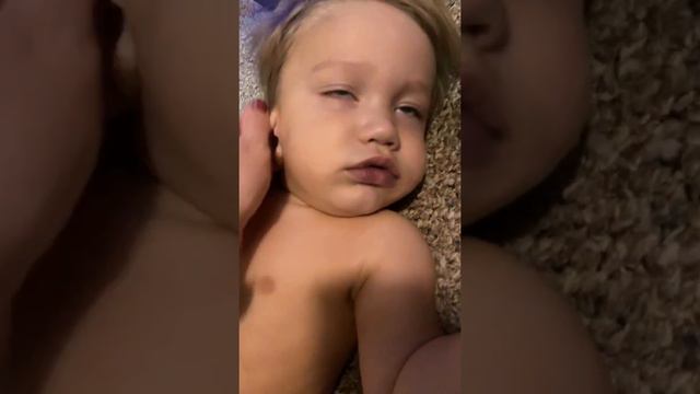 Breath Holding Spells Turn Into Seizure Real Footage смотреть онлайн