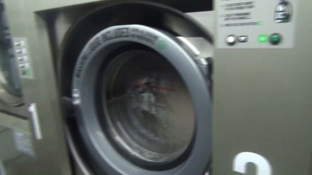 A outdoor 24 7 Laundrette speed queen 8kg 18kg and 18kg dryers смотреть онлайн