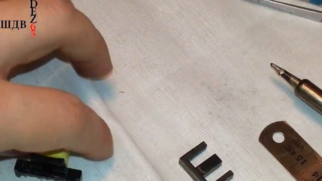 Как разобрать ферритовый трансформатор для Импульсного Источника Питания смотреть онлайн