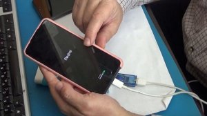 Что, делать если телефон не включается и не заряжается