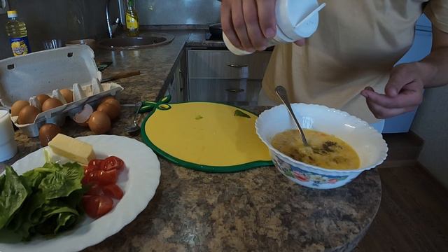 Омлет с креветками! Вкусный и быстрый завтрак.