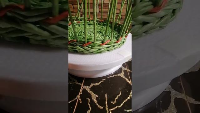 Плетение из бумажной лозы. смотреть онлайн