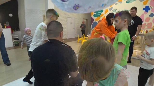 Куда сходить с ребёнком в Екатеринбурге / KIDS POINT / Детский развлекательный центр Екатеринбург смотреть онлайн