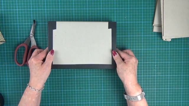 How to Assemble our This N' That box using our Signature Black Construction Tape смотреть онлайн