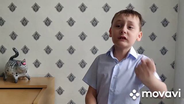 Алёша Сузун читает Владимира Маяковского смотреть онлайн