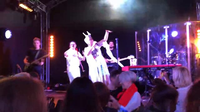 Тина Кузнецова/Zventa Sventana, 24/06/18, Электротеатр Станиславский смотреть онлайн