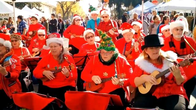 What Will Santa Clause Say by the Funstrummers | Dec. 2015 Dickens Faire in Modesto, CA смотреть онлайн
