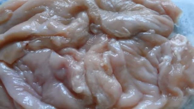 Самый простой рецепт приготовления куриных грудок. Это просто, сочно, вкусно, быстро. смотреть онлайн