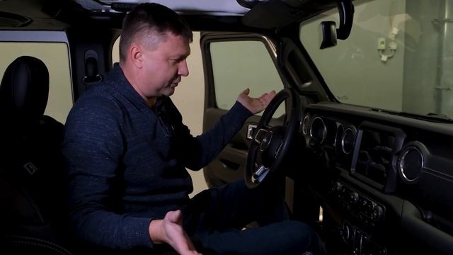 JEEP WRANGLER Sahara unlimited. Обзор арабских комплектаций смотреть онлайн